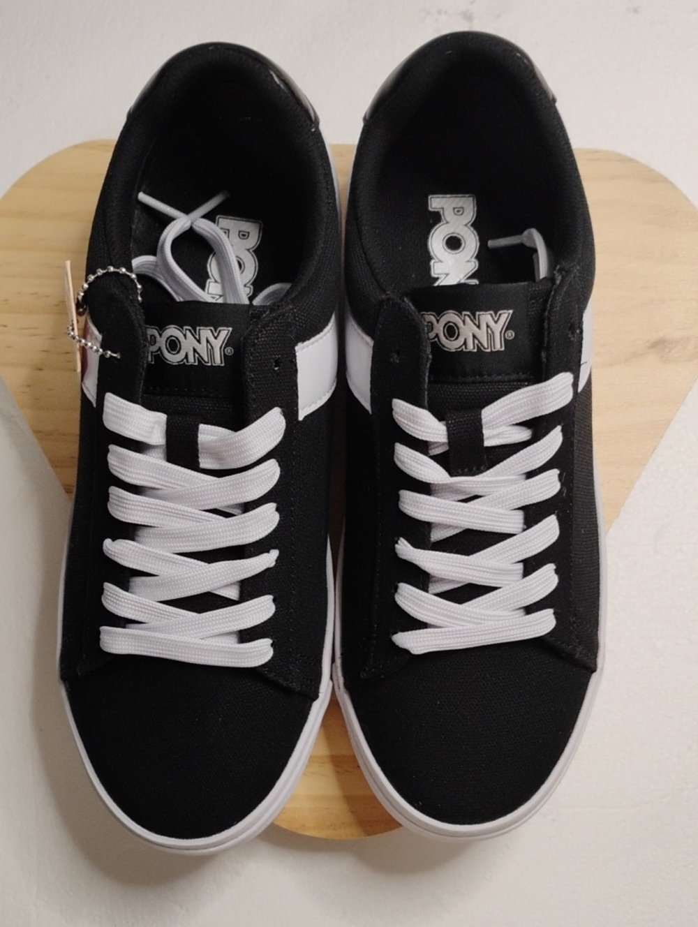 PONY Men’s Black and White Low-Top Canvas Sneakers